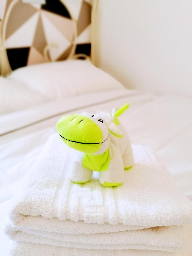 Modern And Spacious Double&King Bedrooms Both With Private Bathrooms Edinburgh Ngoại thất bức ảnh