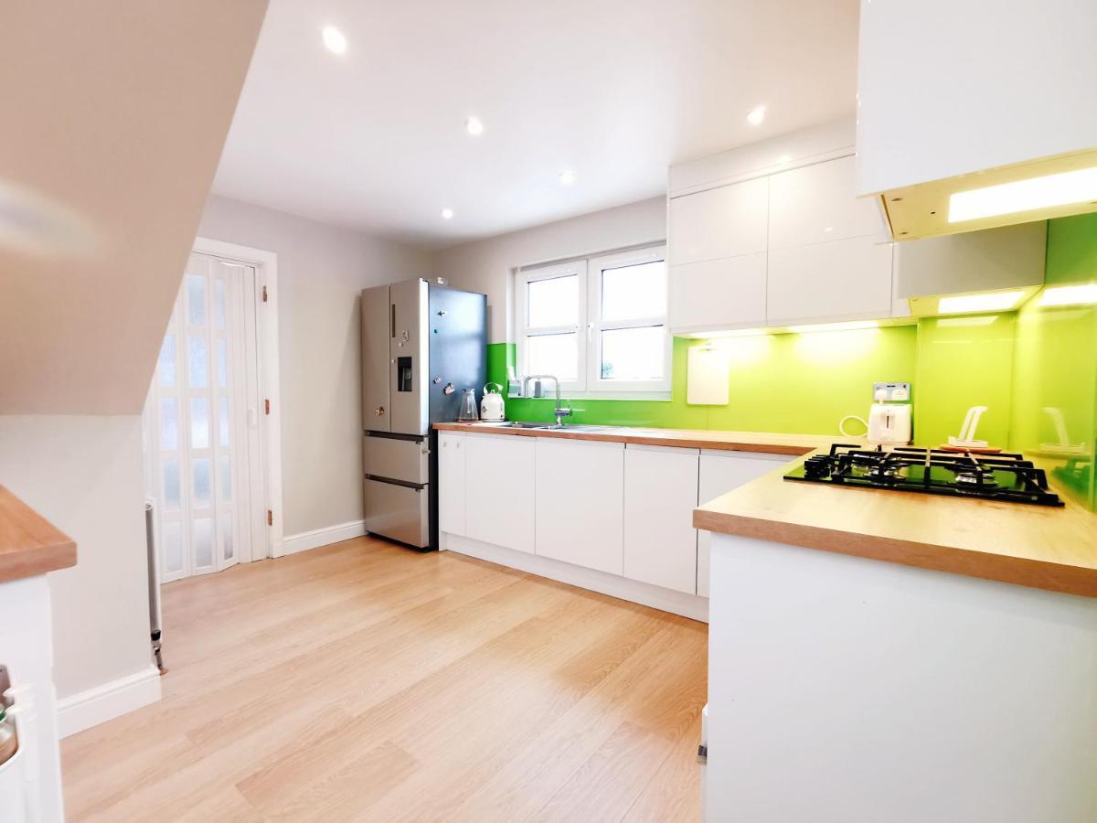 Modern And Spacious Double&King Bedrooms Both With Private Bathrooms Edinburgh Ngoại thất bức ảnh