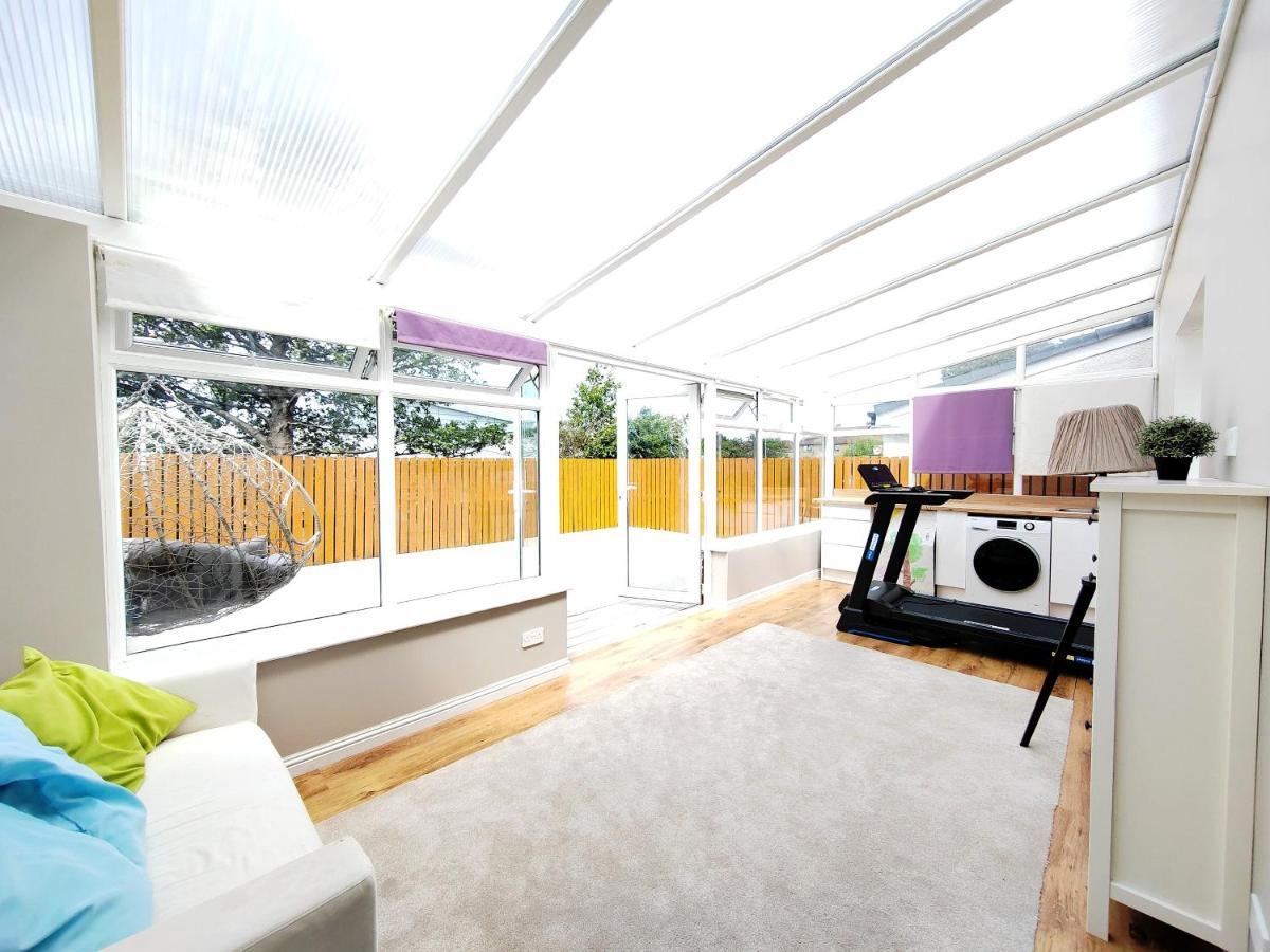 Modern And Spacious Double&King Bedrooms Both With Private Bathrooms Edinburgh Ngoại thất bức ảnh