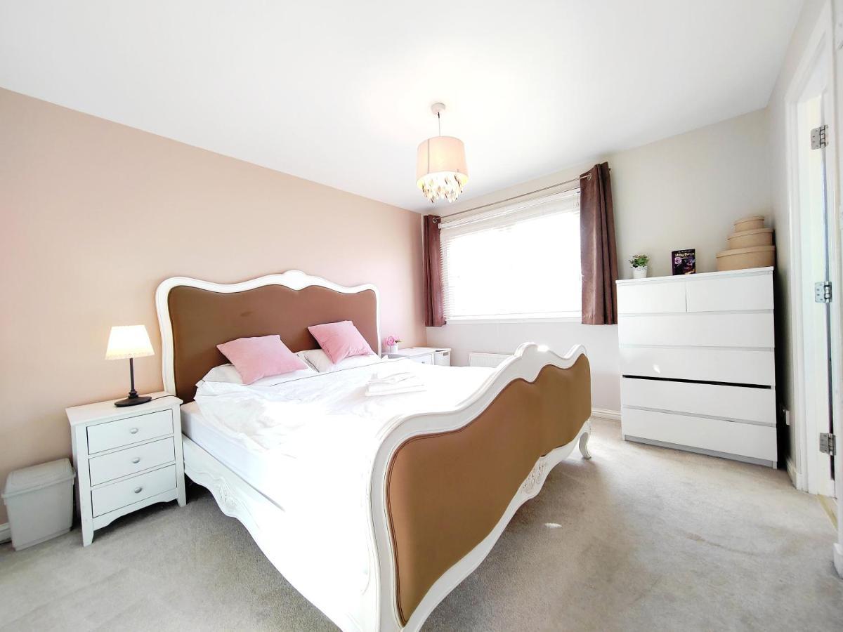 Modern And Spacious Double&King Bedrooms Both With Private Bathrooms Edinburgh Ngoại thất bức ảnh