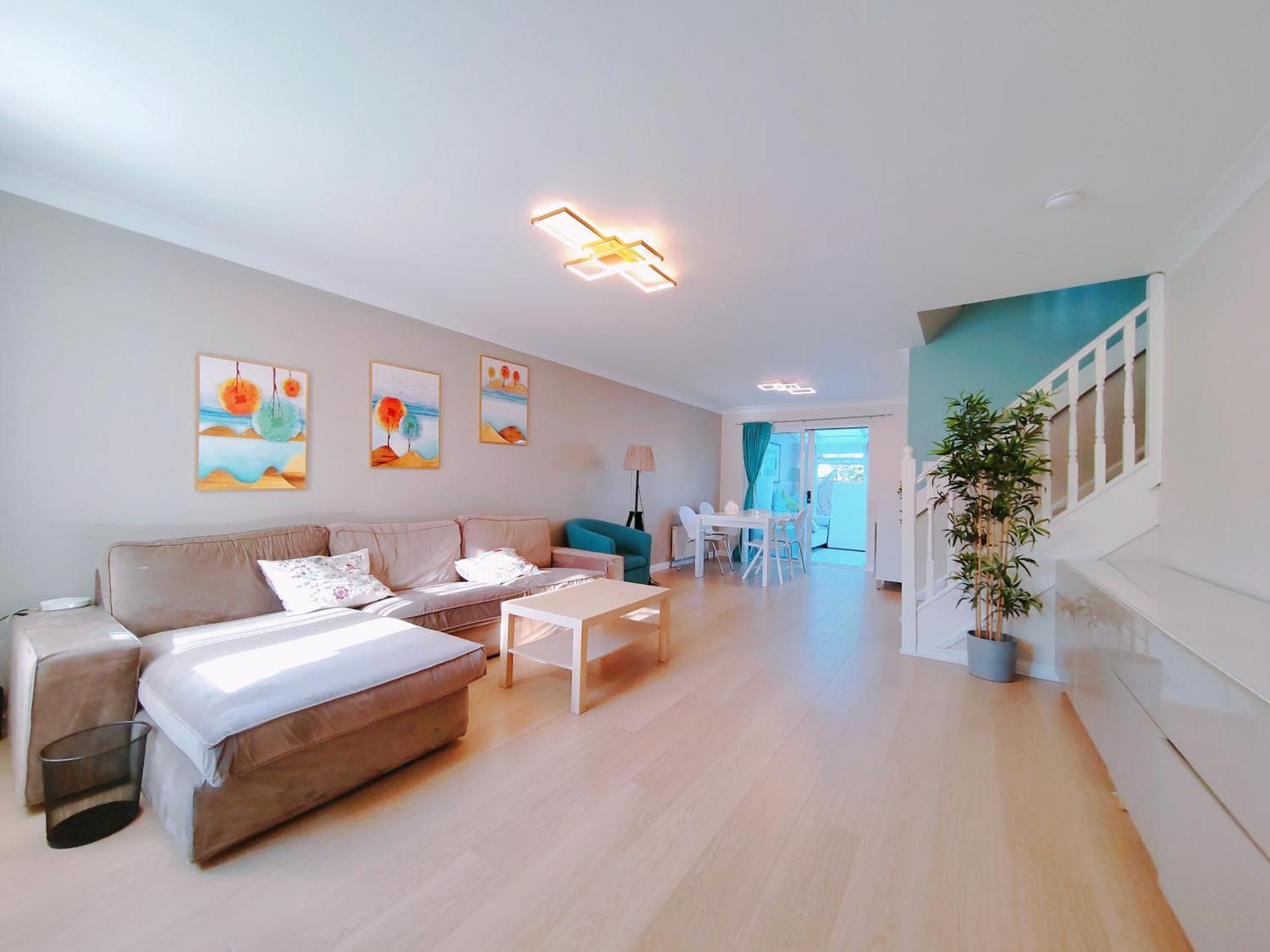Modern And Spacious Double&King Bedrooms Both With Private Bathrooms Edinburgh Ngoại thất bức ảnh